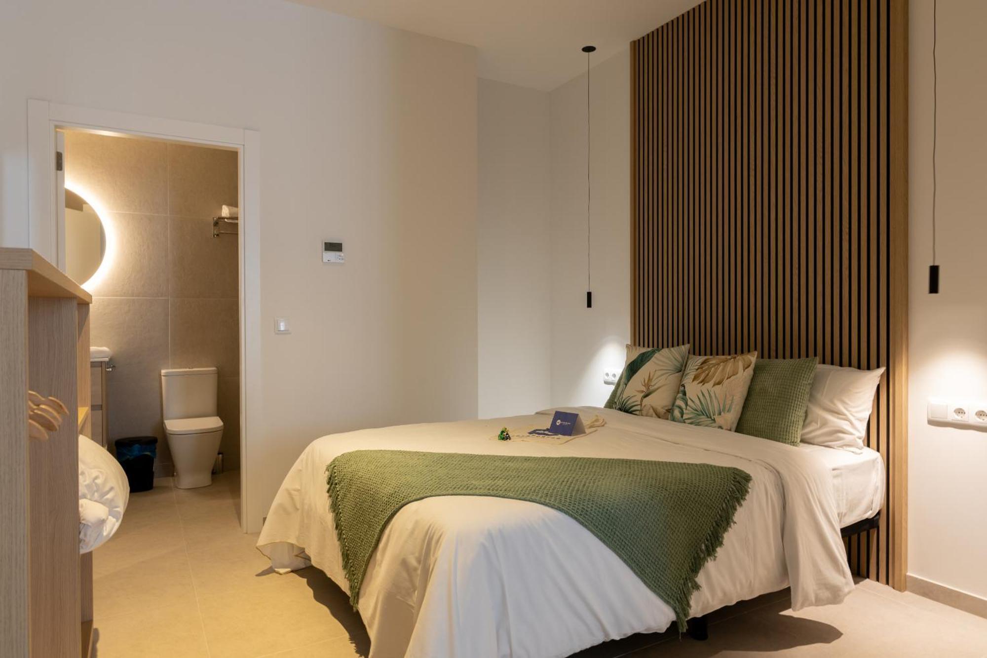 Dorm4You Arena Plaza Valencia Bagian luar foto